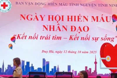 “Hiến giọt máu đào – Trao đời sự sống”